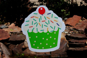 Birthday Cupcake Parker Yard Greetings